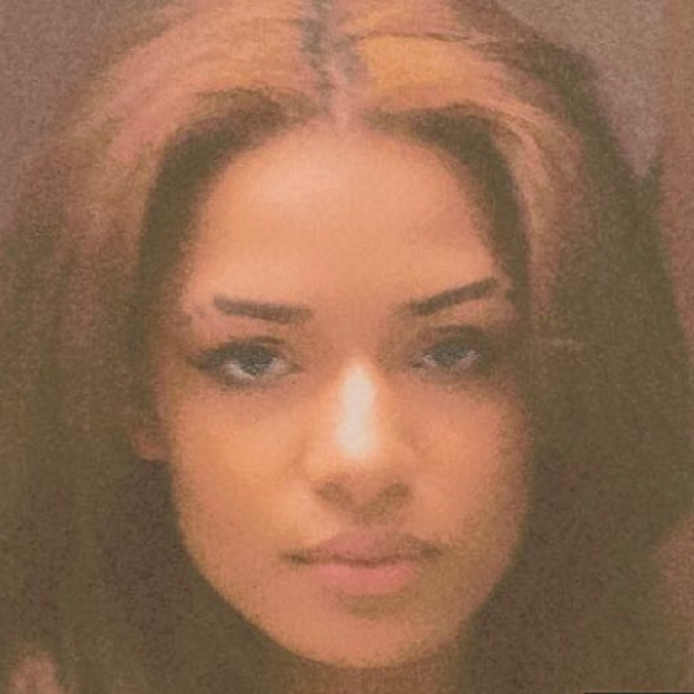 Meet your Posher, Christiana